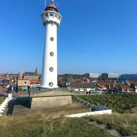 Nyaraló Zomerhuis At Sea Op Locatie In *